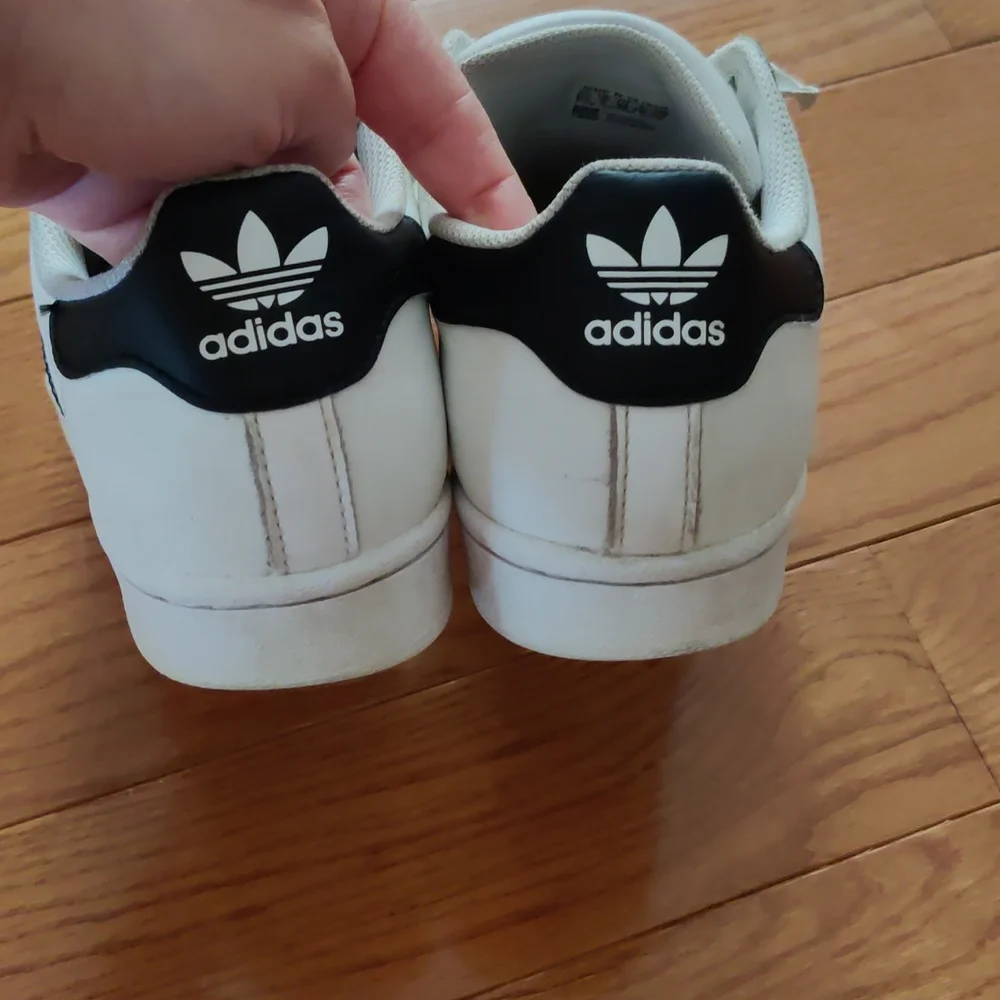 Cute girls adidas sneakers - Picture 5 of 6